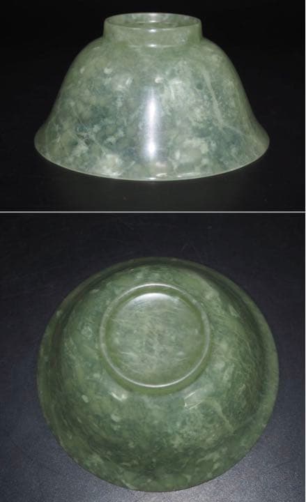 送料無料　時代物　極上品玉碗一対　径9.9ｃｍ　中国古玩骨董