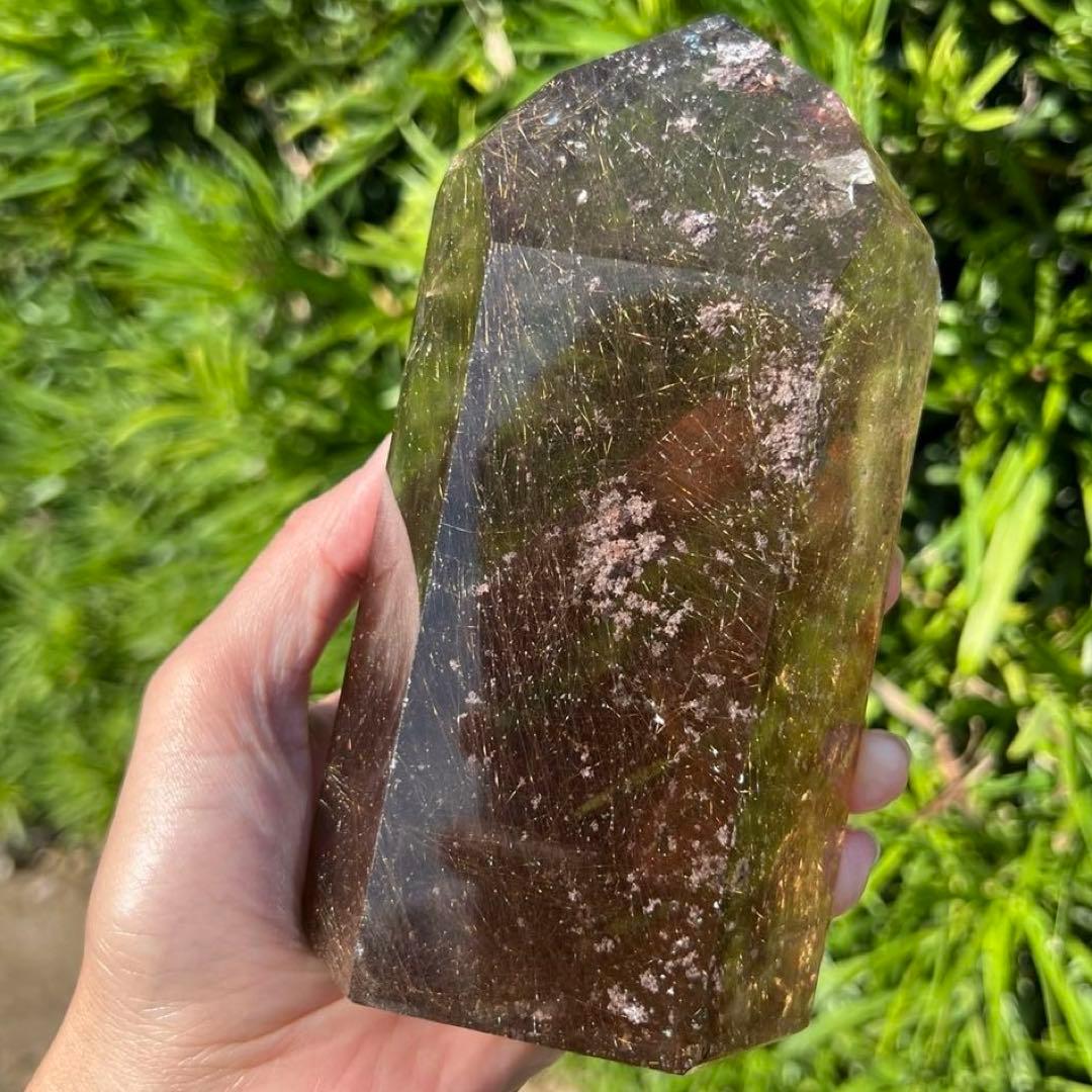 新春特別限定特価‼️☆極大サイズ☆極品美宝☆ゴールドタイチンルチル 六角柱 天然石