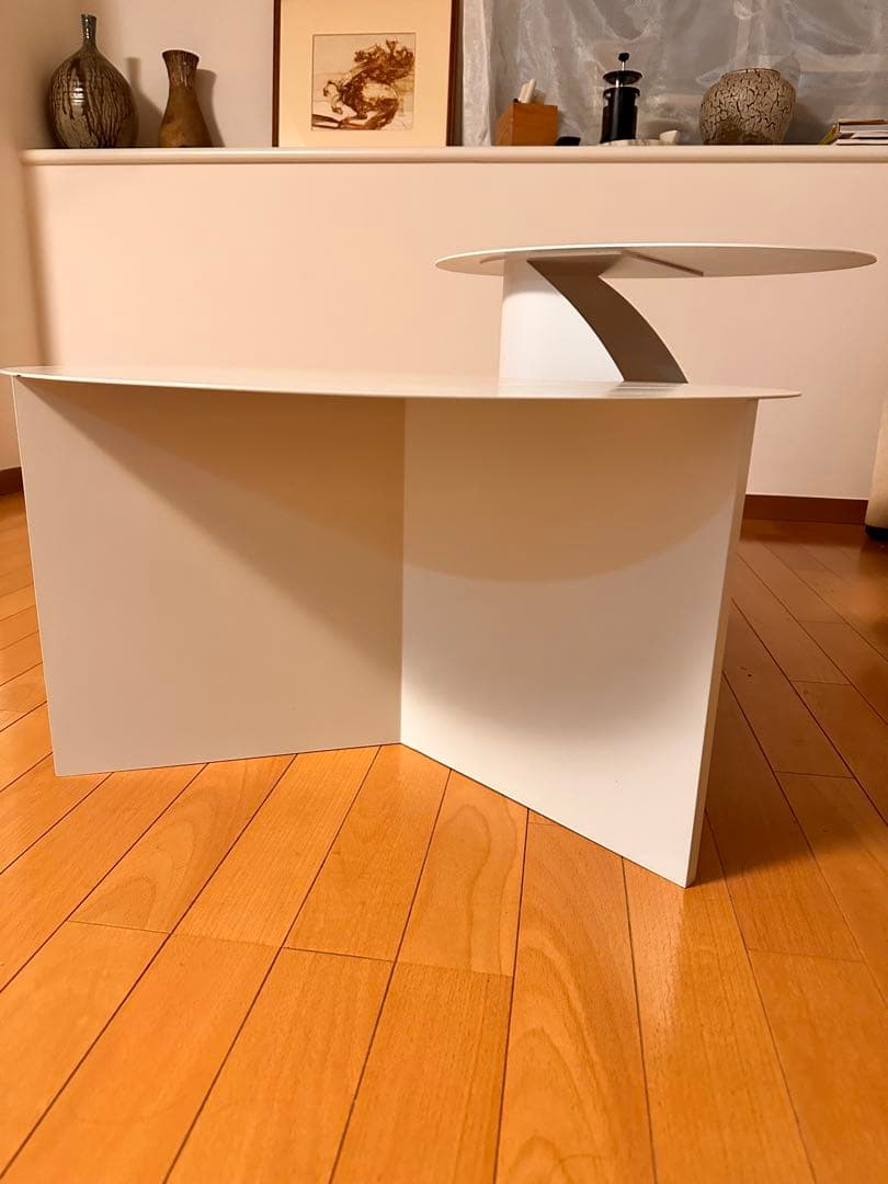 モダンデザイン ローテーブル （ホワイト）