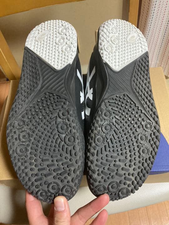 テニスシューズ アシックス ゲルレゾリューション8