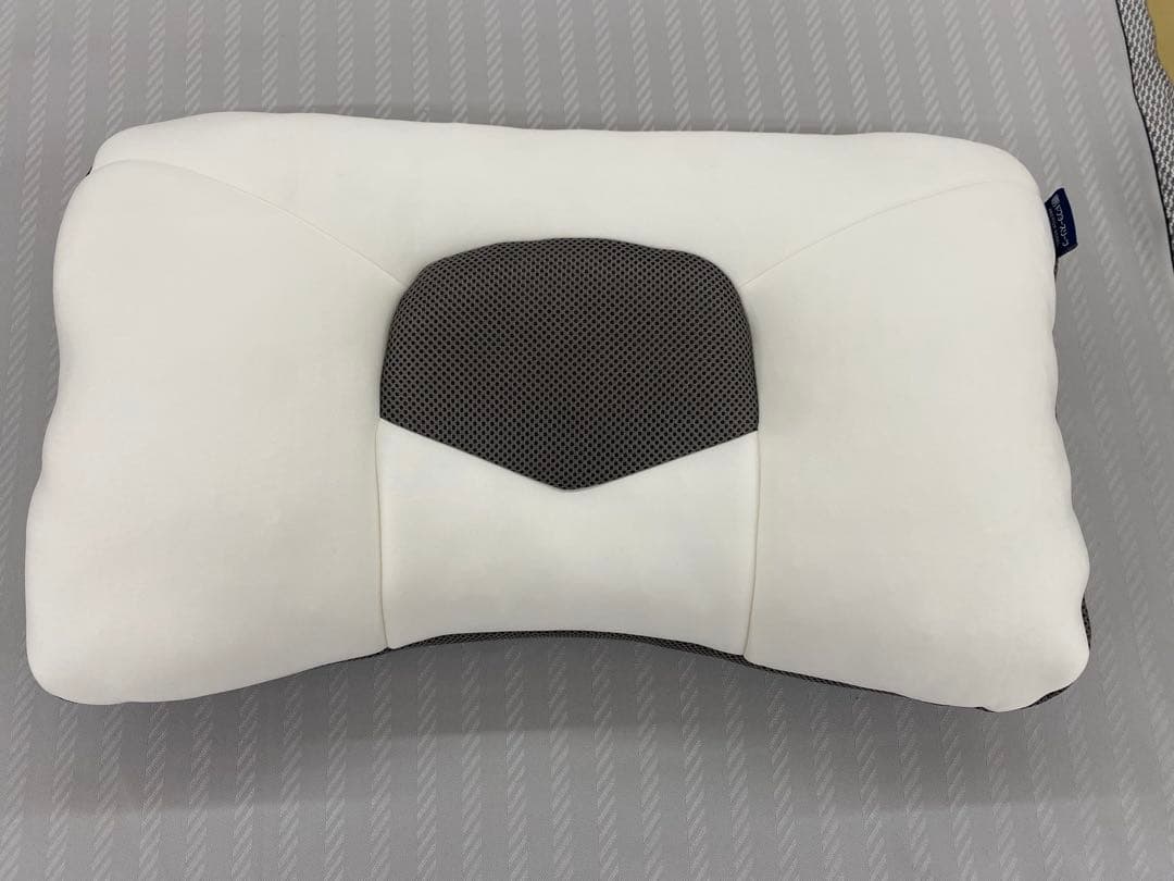 西川　ドクタースリープまくら・自分の好みに高さ調節OK・洗濯OK・詰めものパイプ