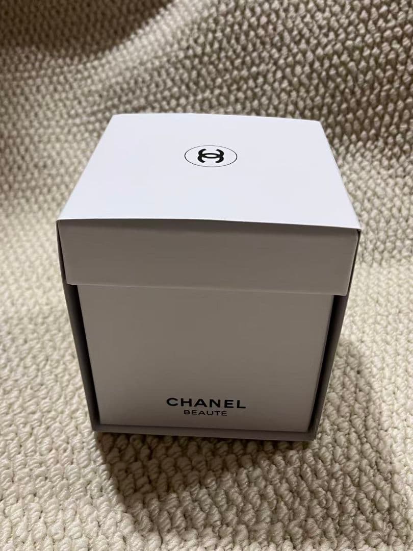 新品2025 CHANEL スノードーム クリスマス