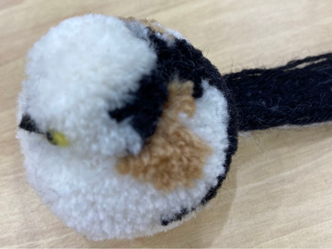 シマエナガ　１羽　ポンポン　ダルマ毛糸