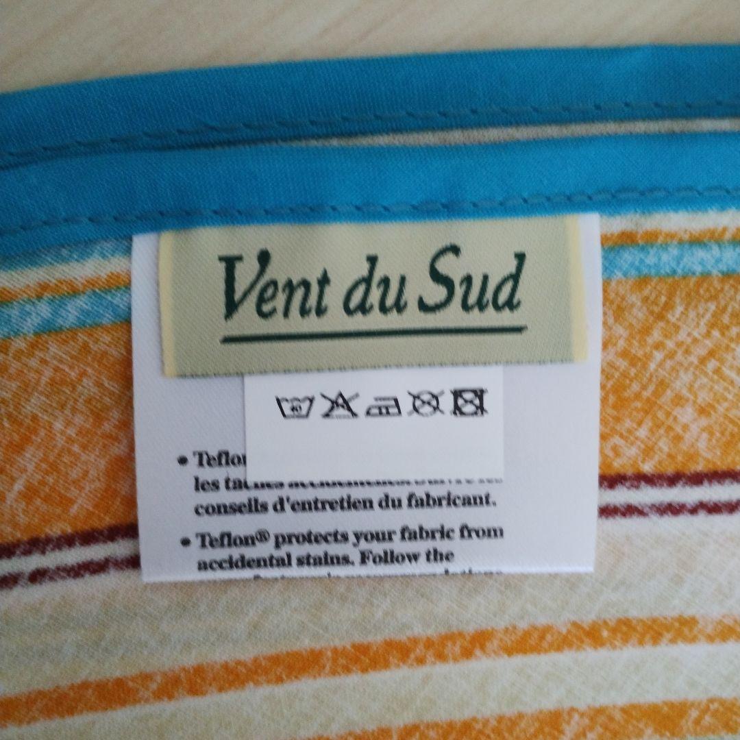 Vent du Sud 花柄の丸型テーブルクロス