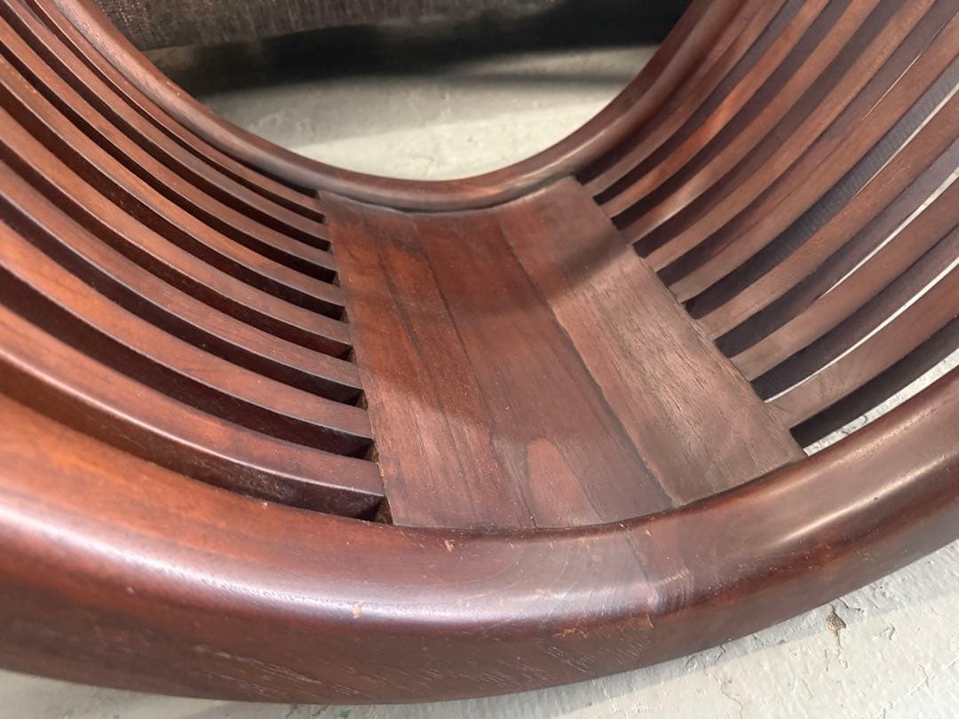 ローテーブル　アジアンスタイル家具　w124cm ガラス天板