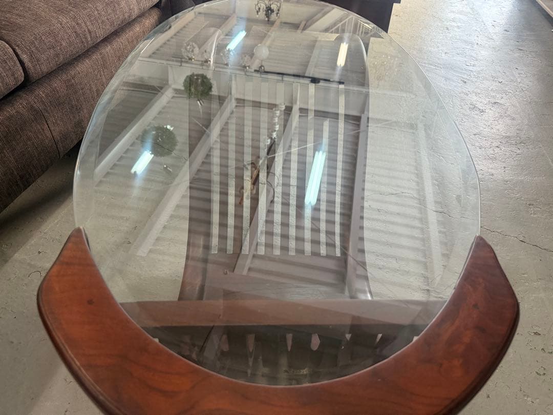 ローテーブル　アジアンスタイル家具　w124cm ガラス天板