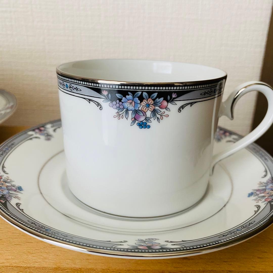 ⚫︎ノリタケ　ディナーセット　カップ　ボウル　プレート　5点セット　10上〜14下