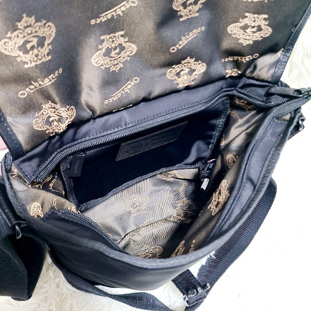 【新品未使用】オロビアンコ　メッセンジャーバッグ　ナイロン　レザー　ロゴプレート