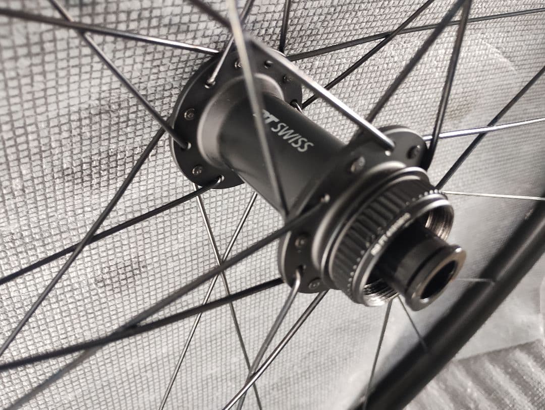 13日で終了、dtSwiss 完車外未使用 スターラチェット36t