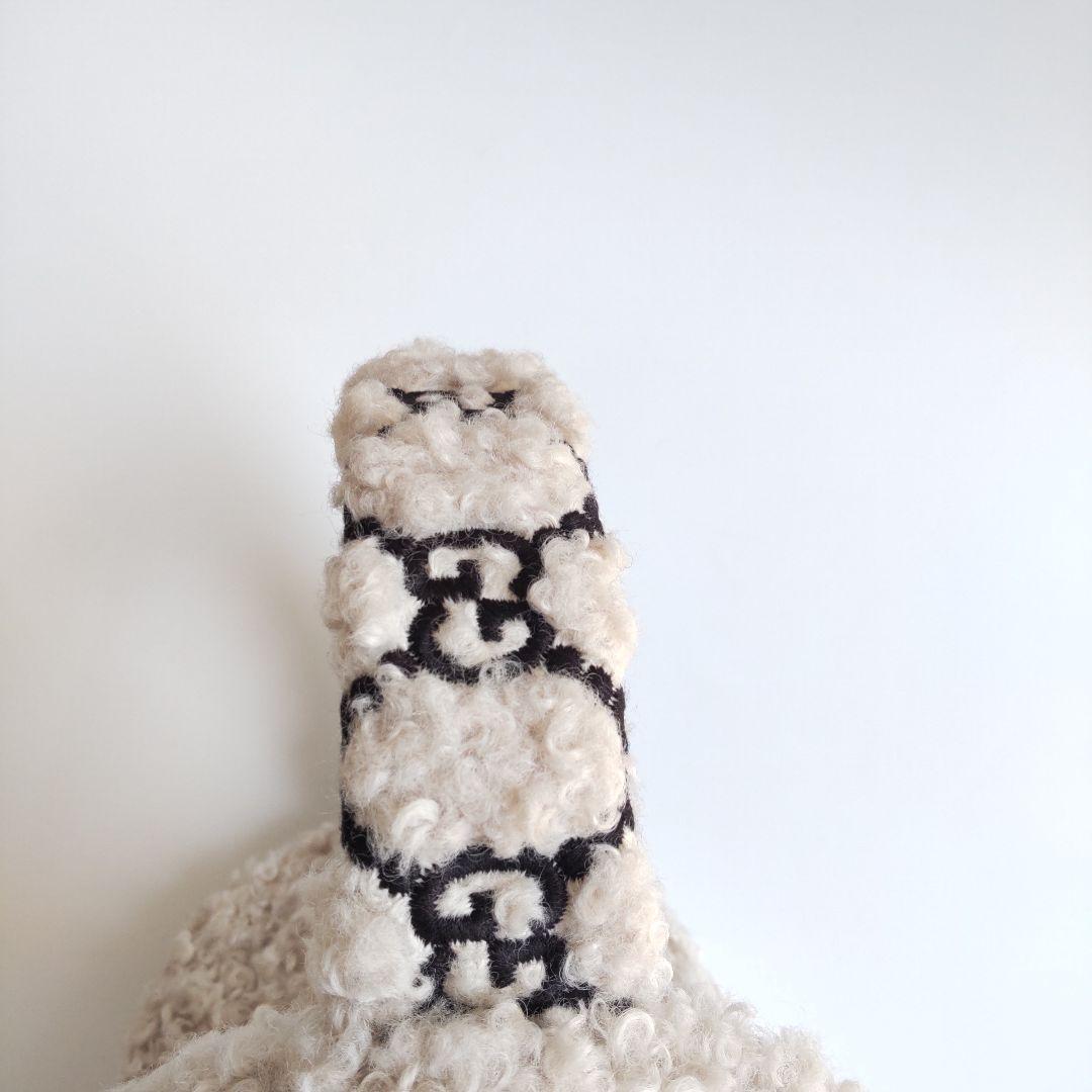 美品 グッチ GGロゴ刺繍 ボア×レザー イヤーマフ 耳当て 希少