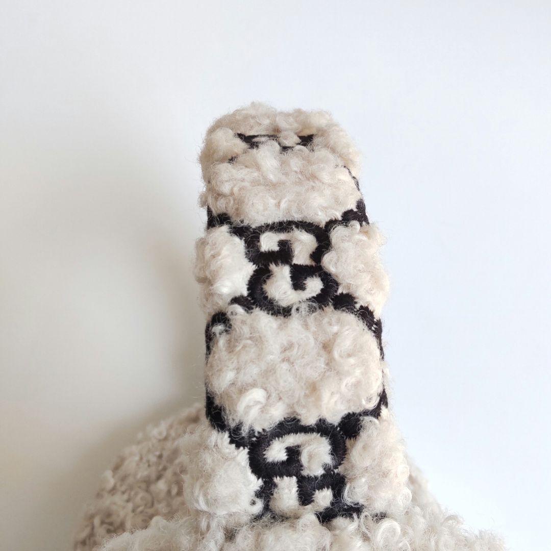 美品 グッチ GGロゴ刺繍 ボア×レザー イヤーマフ 耳当て 希少