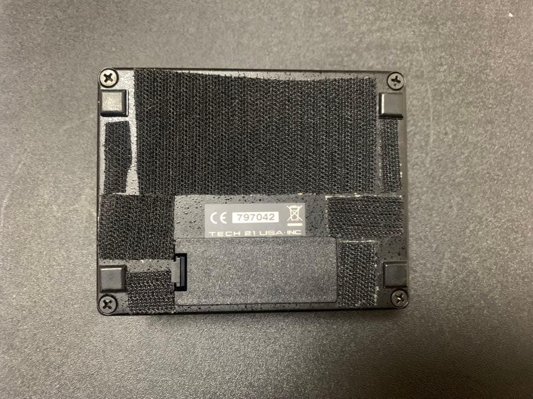 ベース TECH 21 SansAmp Bass D DI