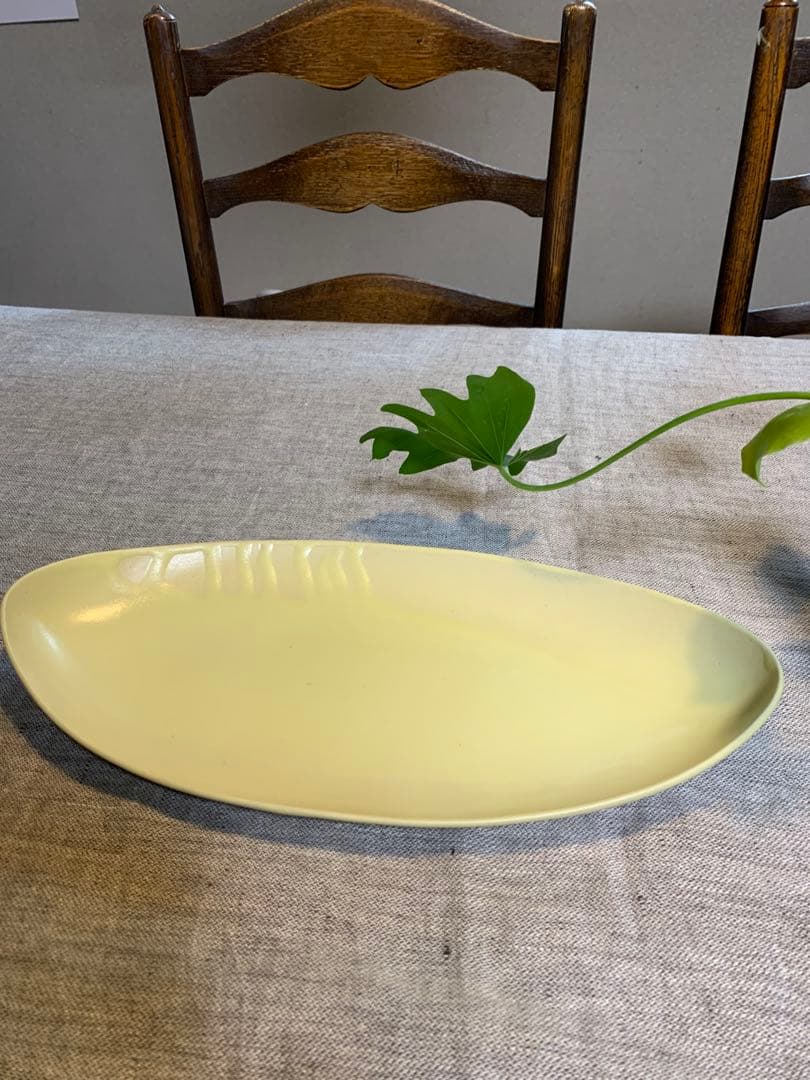 クリスチャンヌ　ペロション　ストーンウエア　　レモンイエロー　ロングオーバル型