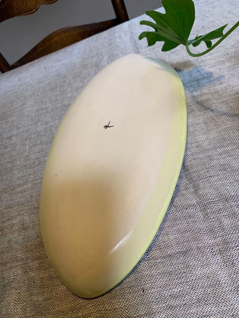 クリスチャンヌ　ペロション　ストーンウエア　　レモンイエロー　ロングオーバル型