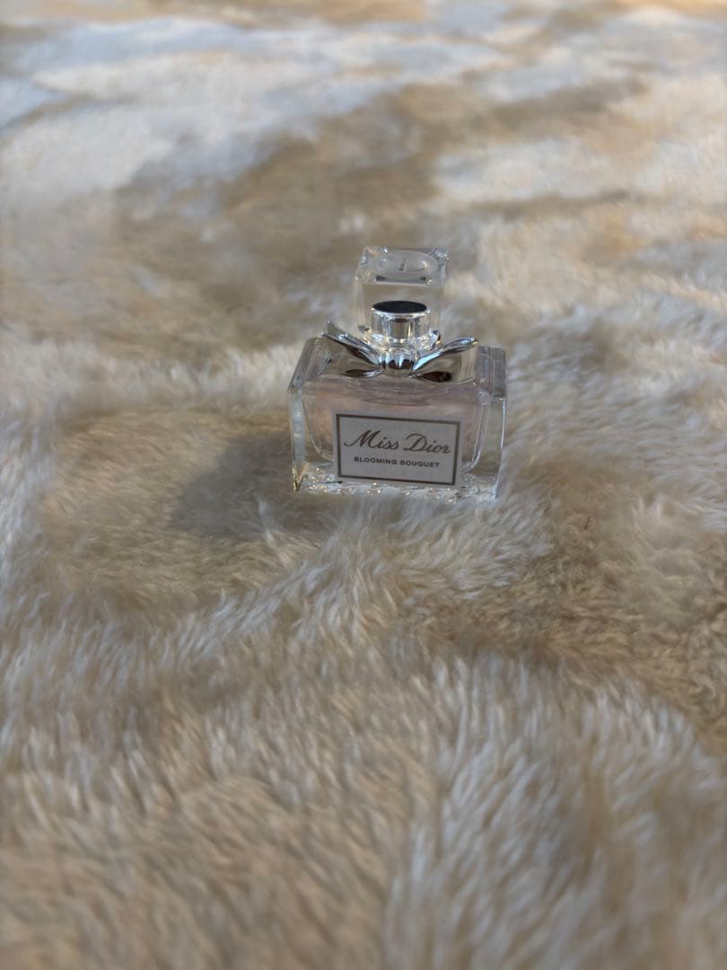 CHANEL N°1 & Yunth ティファニー、ディオールなど香水などセット