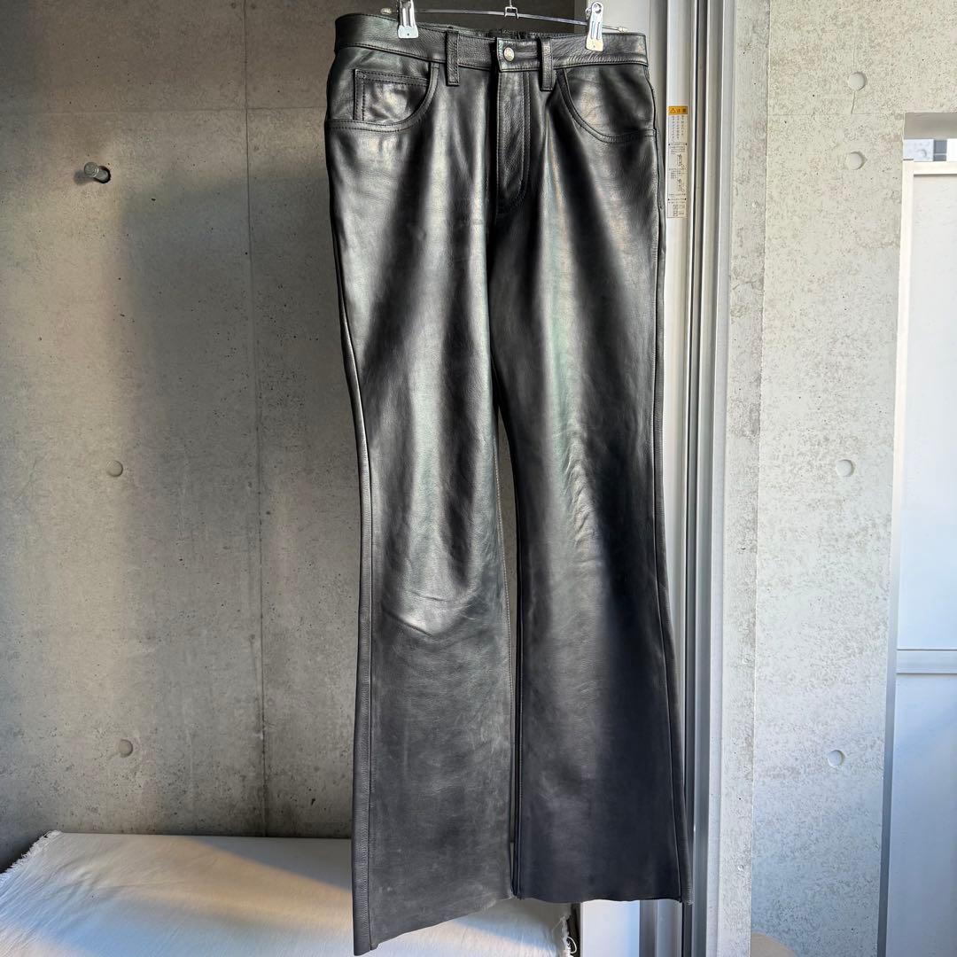 パンツ Lee riders black leather flare pants 32