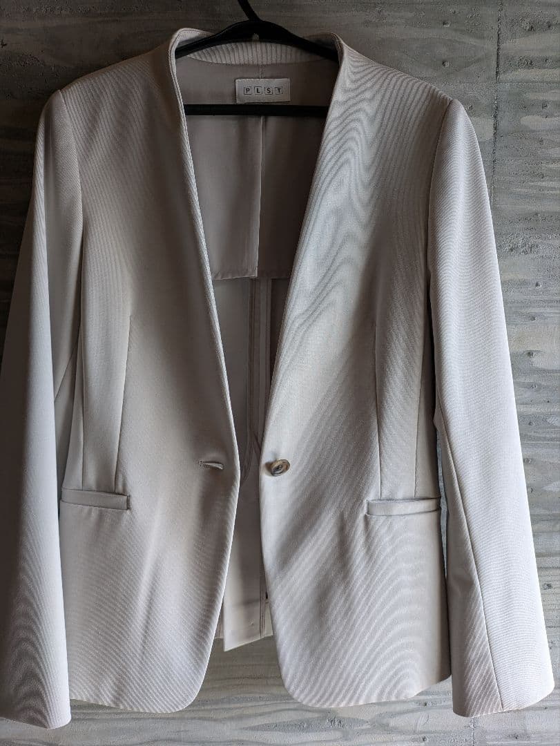 お値下げしました。【XS】プラステスーツセットアップ