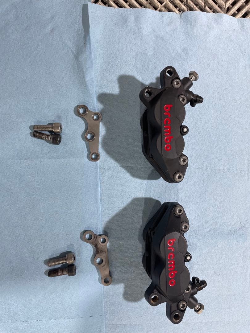 正規品　ブレンボ 40mm キャリパー　GS400 ブレーキ　 brembo