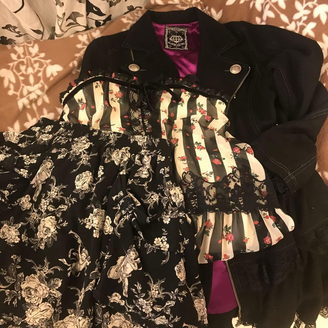 なっちょさん専用 axes femme花柄スカートとストライプブラウスセット