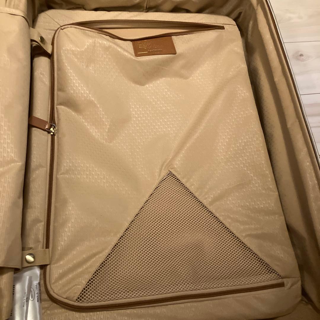 r*a様 hartmann キャリーケース