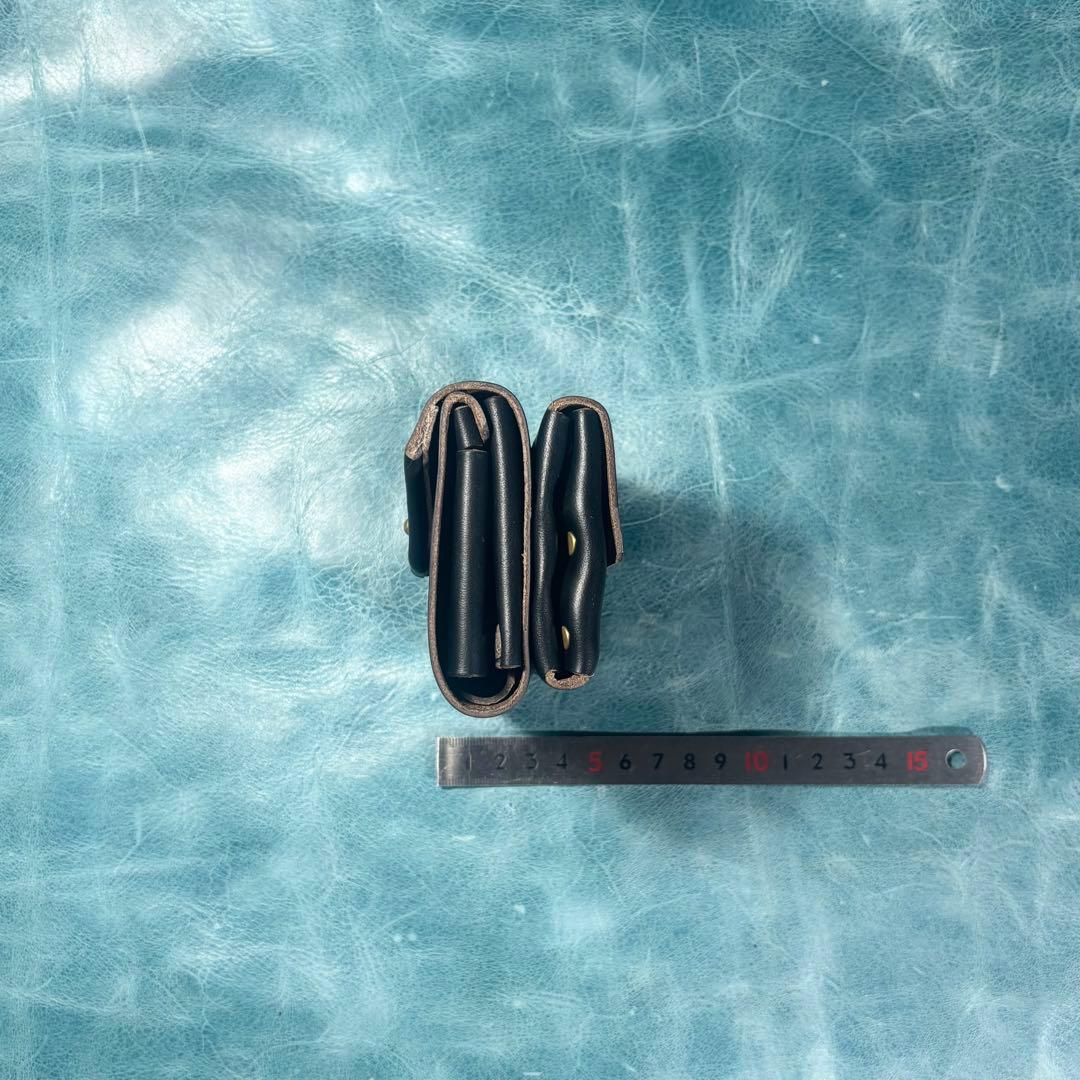 コンパクト　革　財布　クロムエクセル　レザー　黒色　ギボシ　真鍮　ハンドメイド