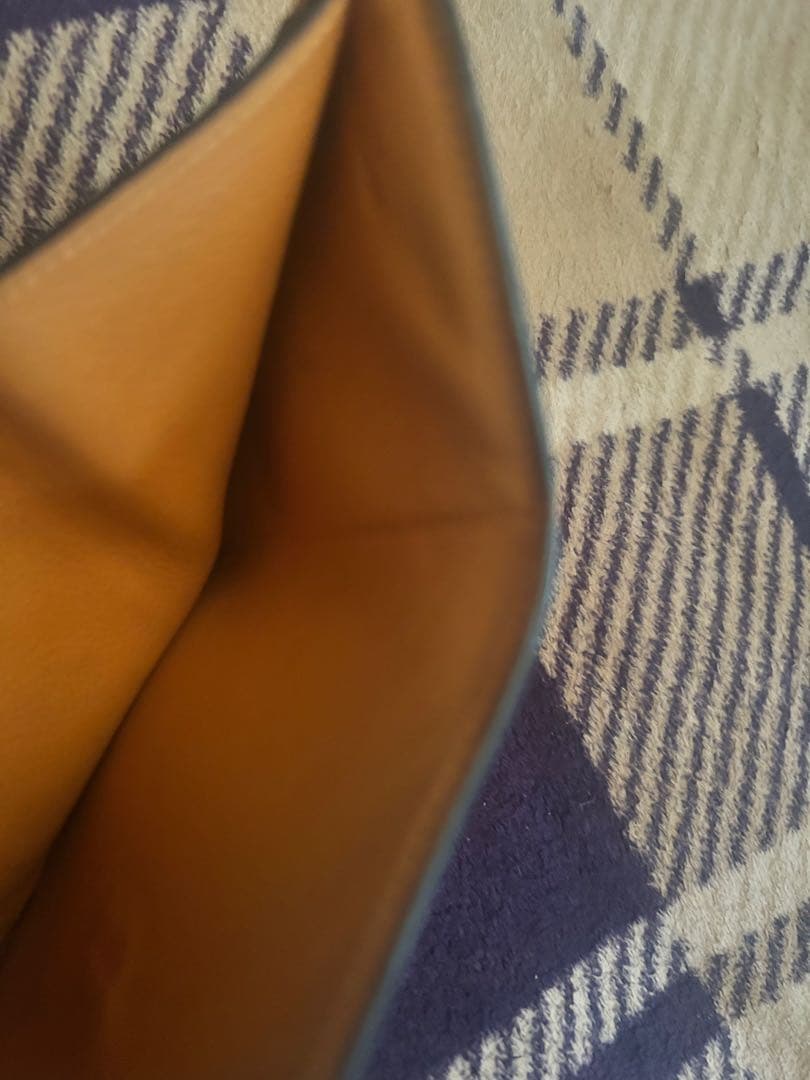 ロエベ財布オレンジ美品値引き可