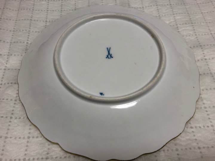 グリーンの葉 飾り皿 美術館級