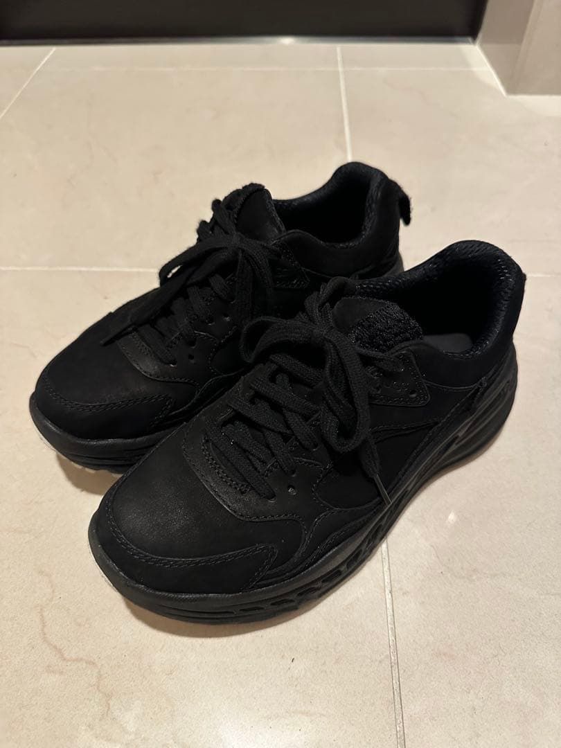 UGG ブラック スニーカー　CA805