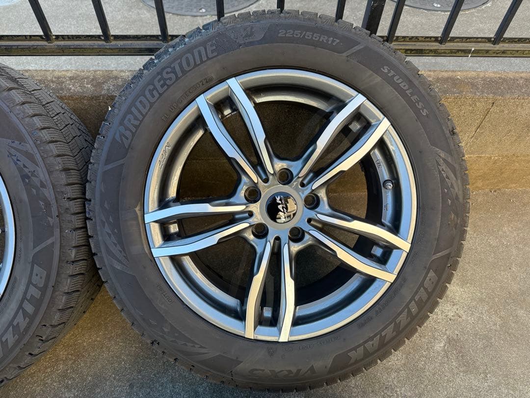  X1 F48 バリ溝　スタッドレスタイヤ ホイール