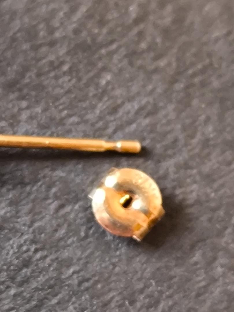 天使の卵　925 シルバー K18 金　ゴールド　ピアス