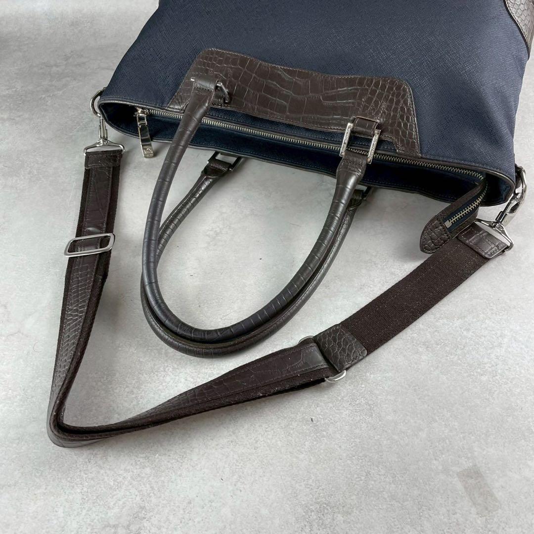 ペッレモルビダ 2WAYトートバッグ キャピターノ クロコ型押し レザー A4