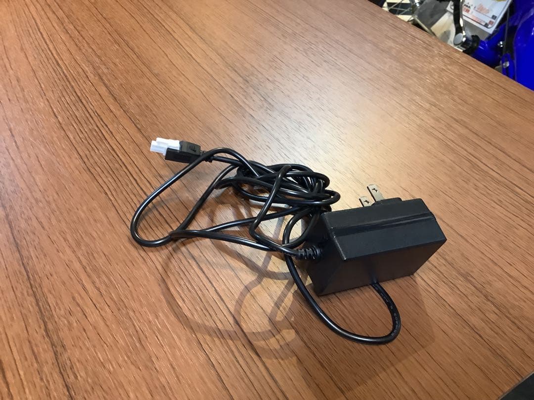 三幸ジャパン　昇降リビングテーブル　リーブル