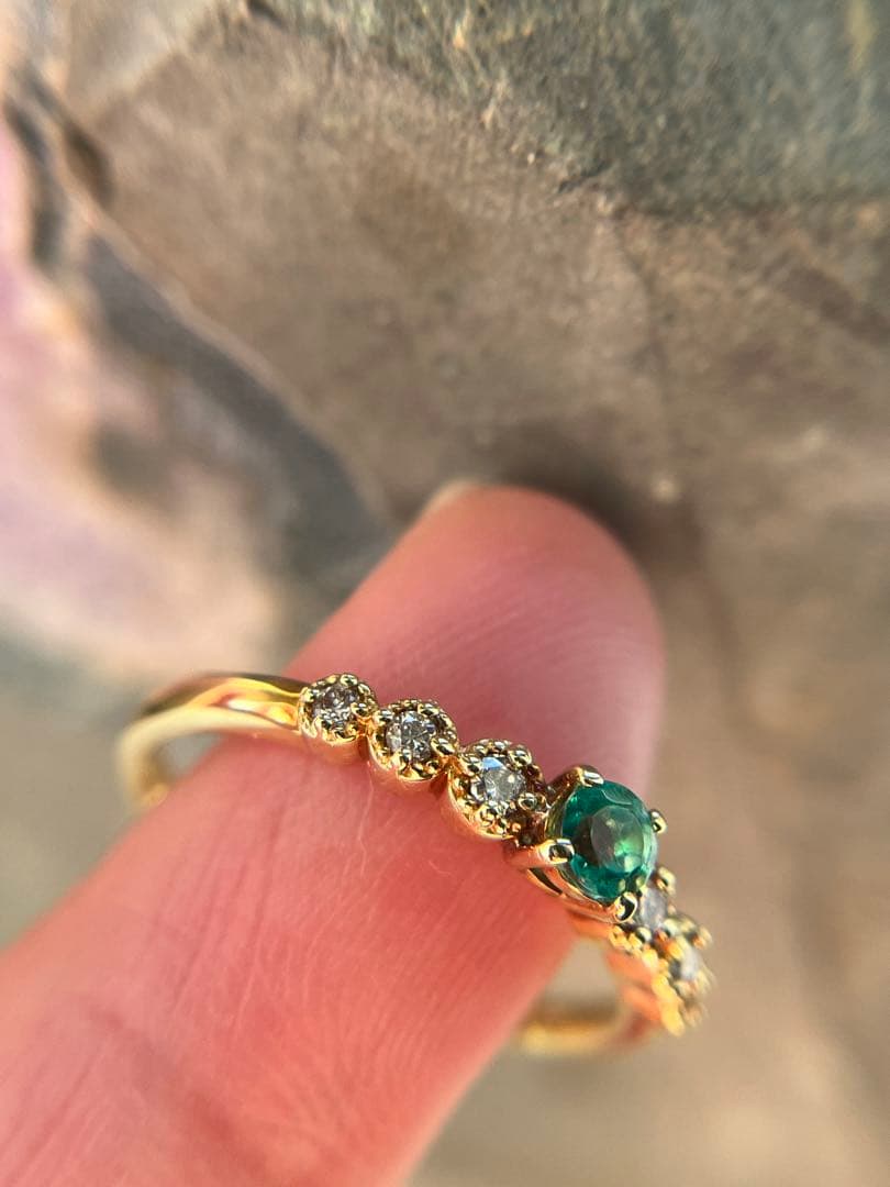 新品K18YGエメラルド0.16ctダイヤモンドリング指輪