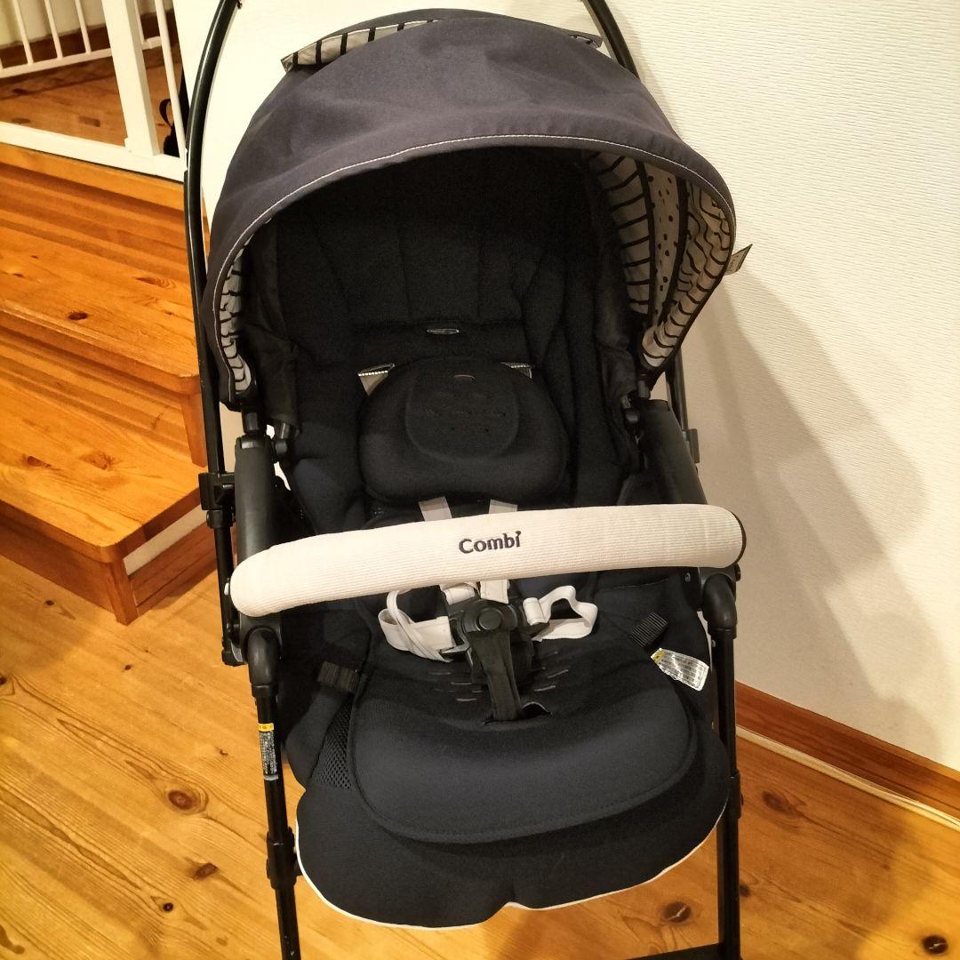 【美品】コンビ ベビーカー メチャカルハンディ プリュイネイビー　Combi