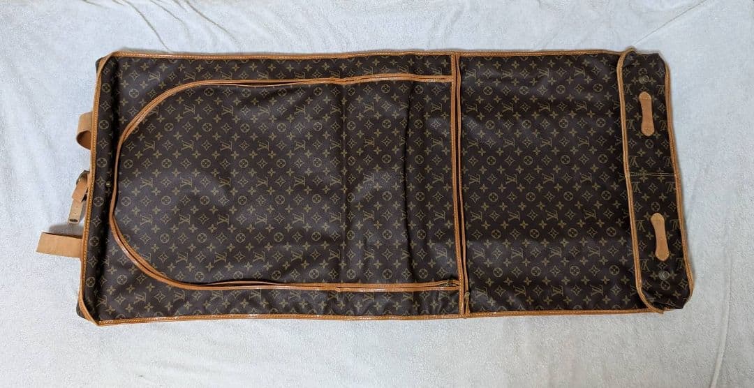 ルイ・ヴィトン／LOUIS VUITTON ／ガーメントケース