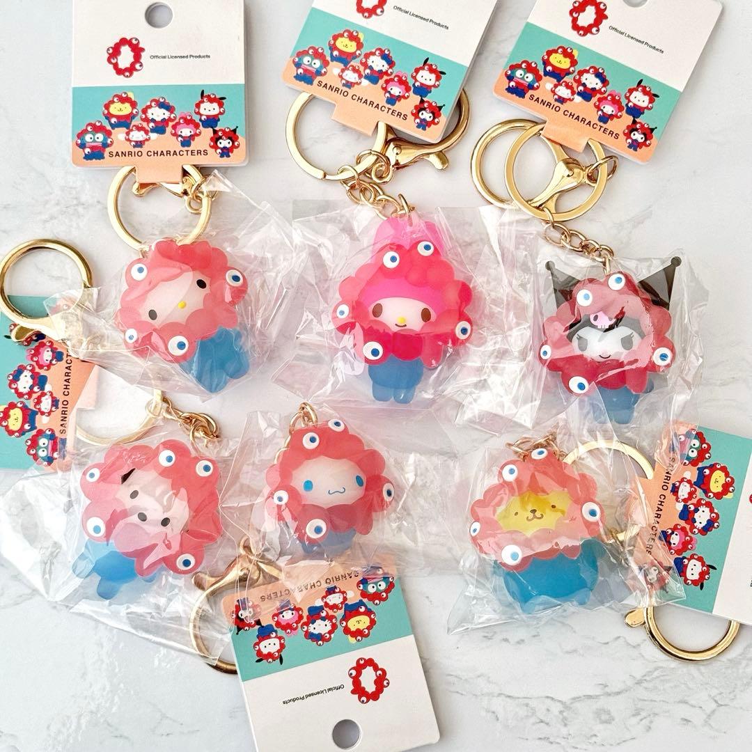 ミャクミャク　サンリオ 立体マスコット クリア　６点セット　クリアカラー