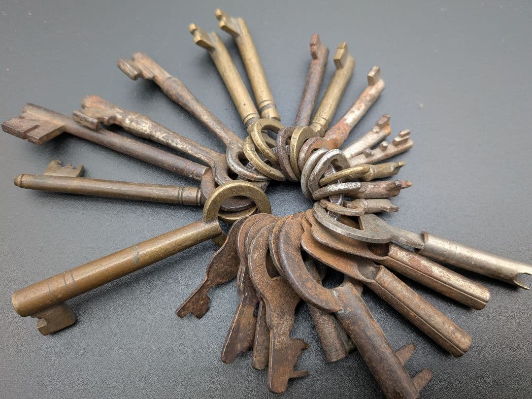 アンティーク古道具 古鍵ヴィンテージ キー 古道具 セットまとめ24本セット売②