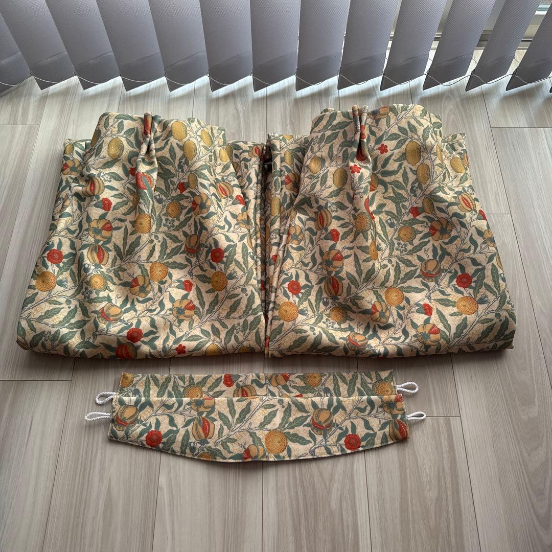 お買い得♪フルーツ柄 144サイズ ドレープカーテン