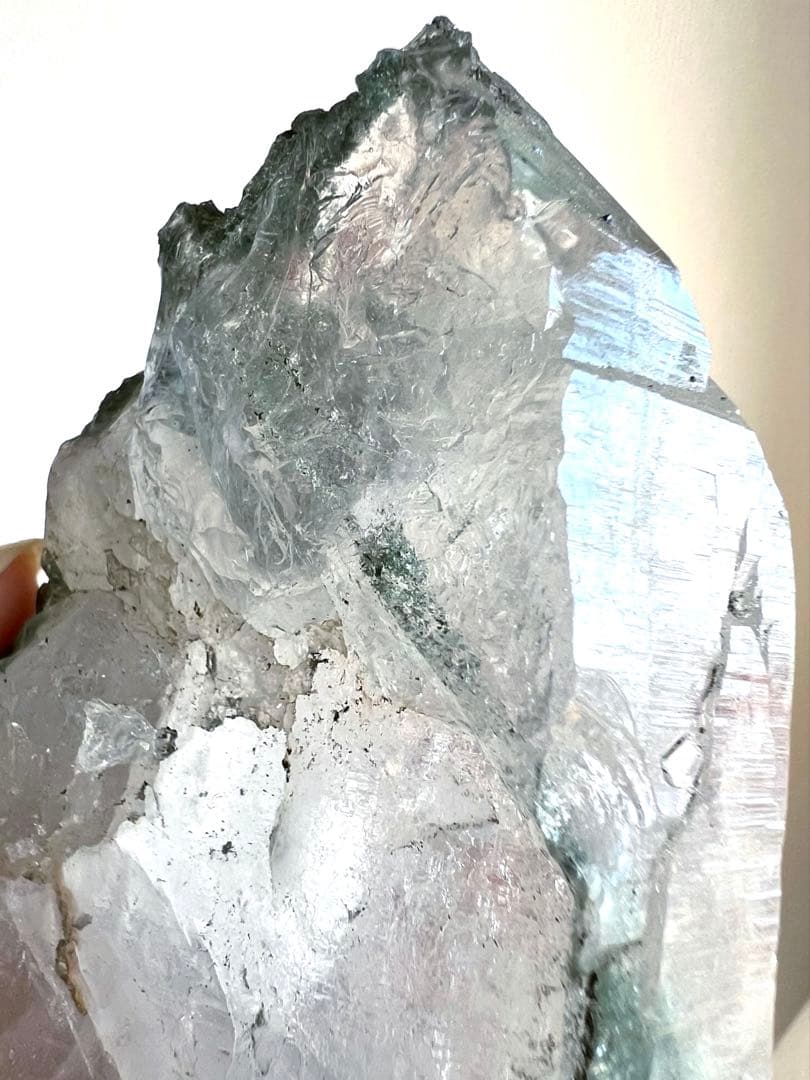 9日まで✨美✨《天空の魔法城》AAAA マニハール水晶 ✨シンデレラの光宿す原石