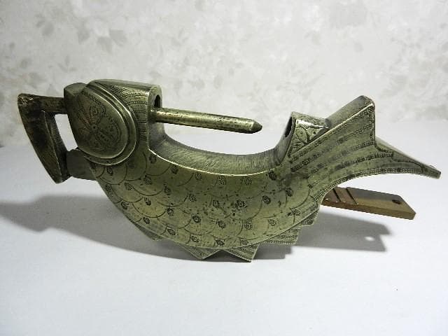 李朝（李氏朝鮮）のアンティーク魚型錠前