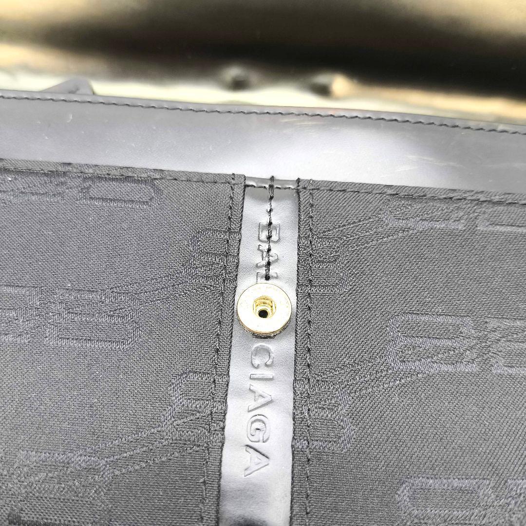 極美品 バレンシアガ 2つ折り 長財布 ブラック 黒