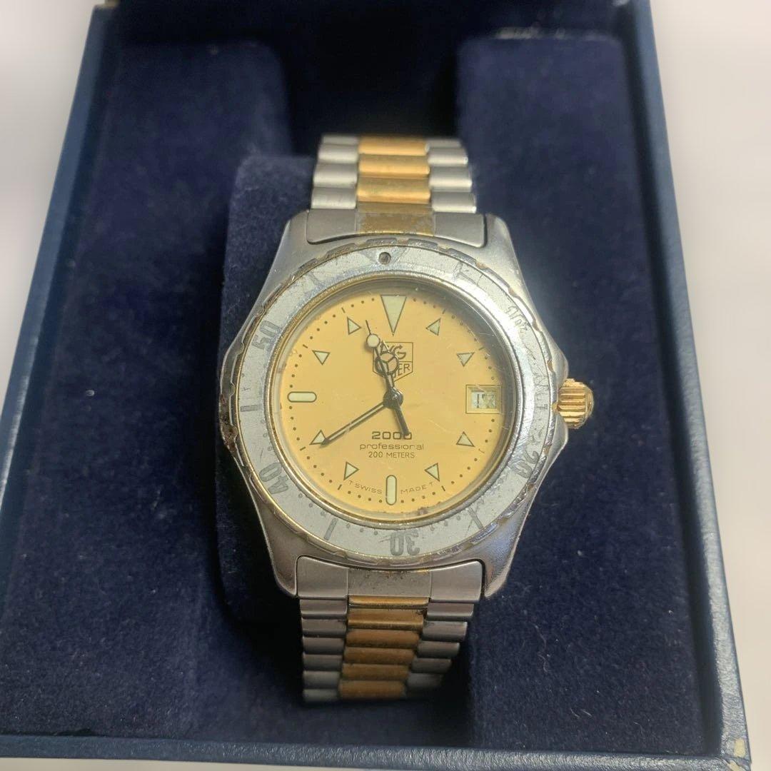 タグホイヤー 2000 プロフェッショナル 腕時計