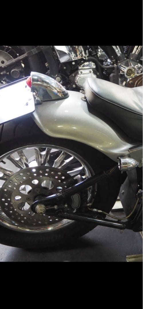 ハーレー　ソフテイル ショートフェンダー&シート