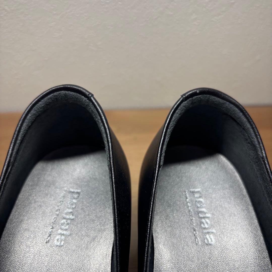 【新品】pedala ペダラ　パンプス　ストラップ　ダークグレー　23cm