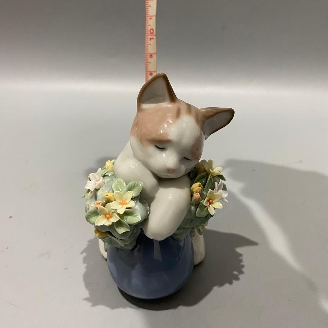 美品 LLADRO リヤドロ お昼寝の場所 子猫 磁器人形 インテリア 猫