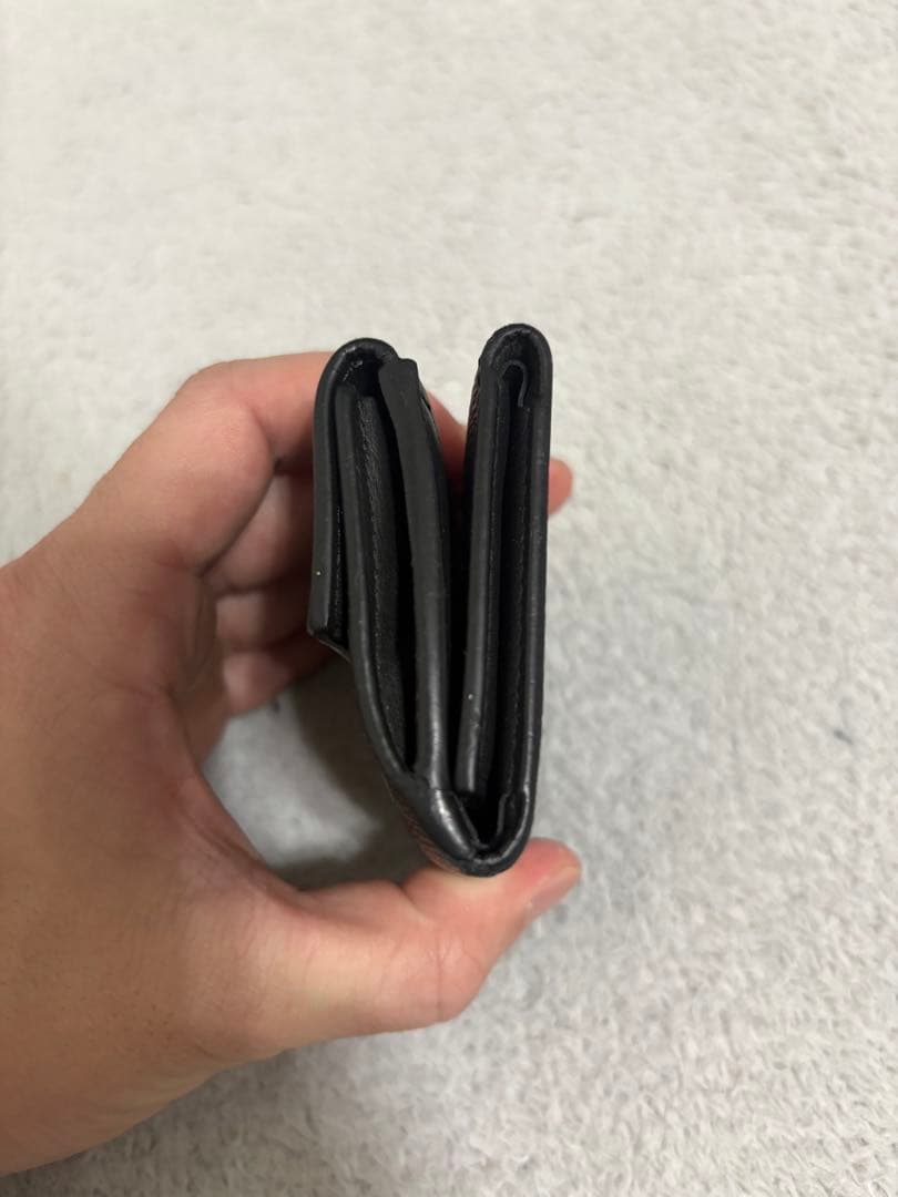 ルイヴィトン モノグラム エクリプス ディスカバリー コンパクトウォレット