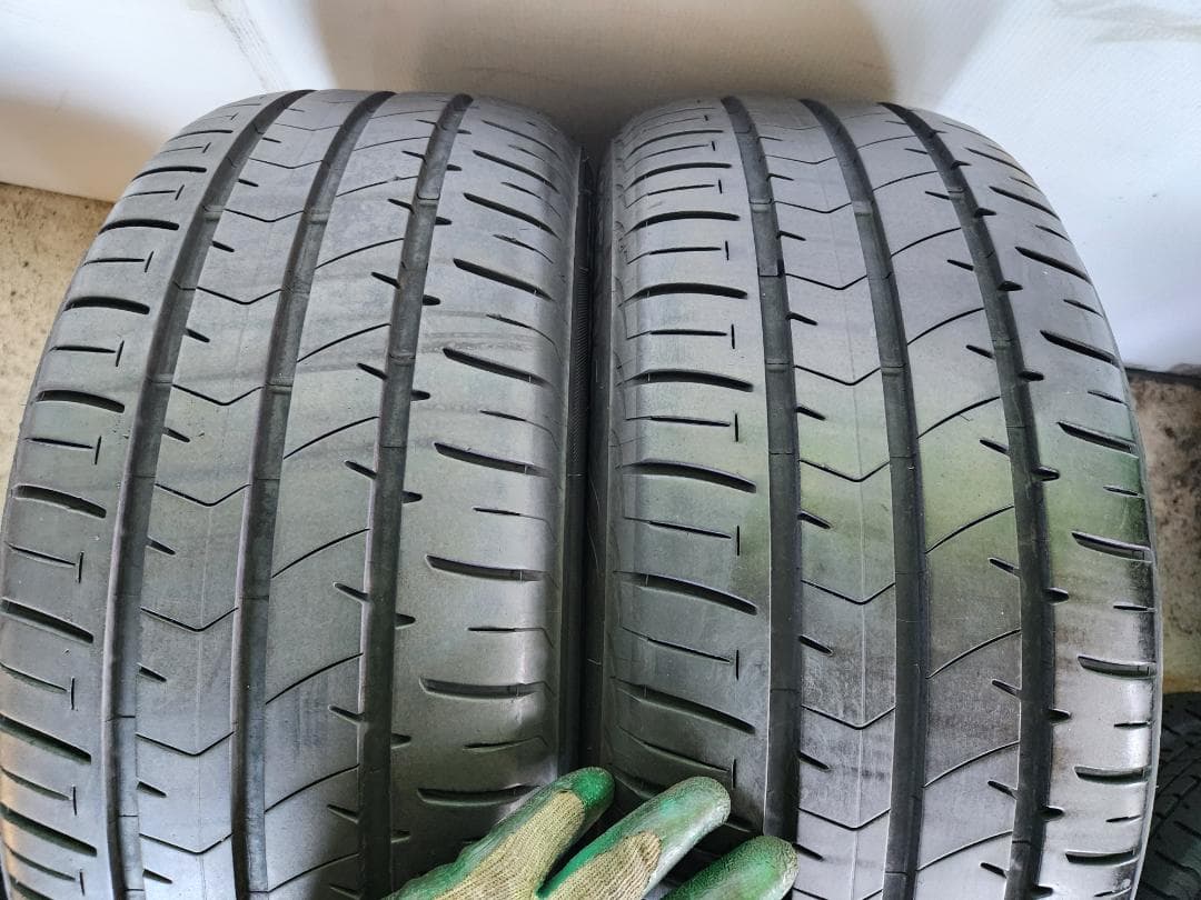 送料込☆2021年製 ブリヂストンタイヤ 235/50R18日本製☆4本