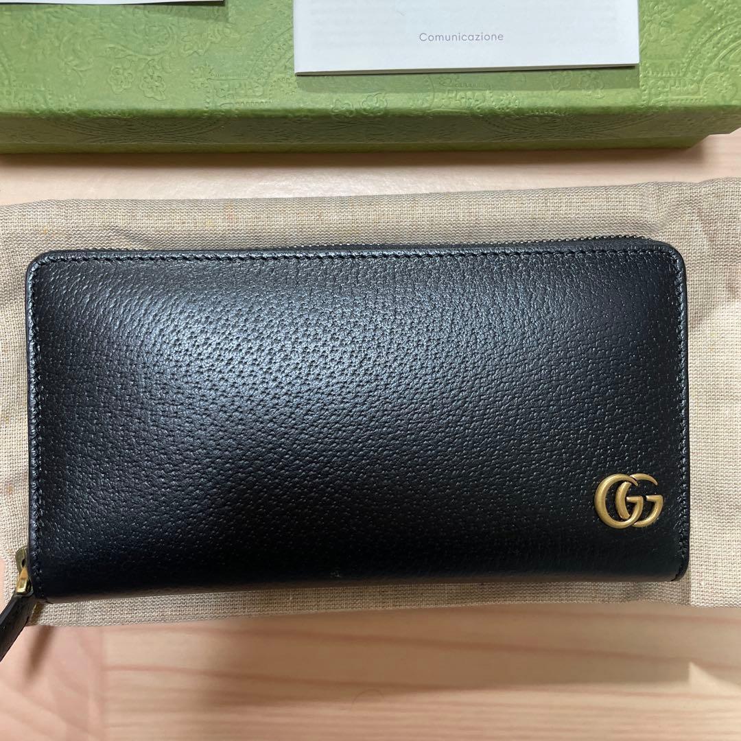 GUCCI 黒 レザー 長財布 GGロゴ付き
