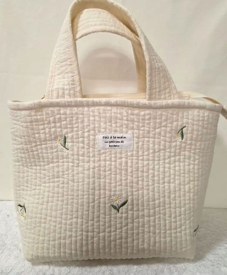 専用 あんぱん柄トートバッグと大きめポーチ