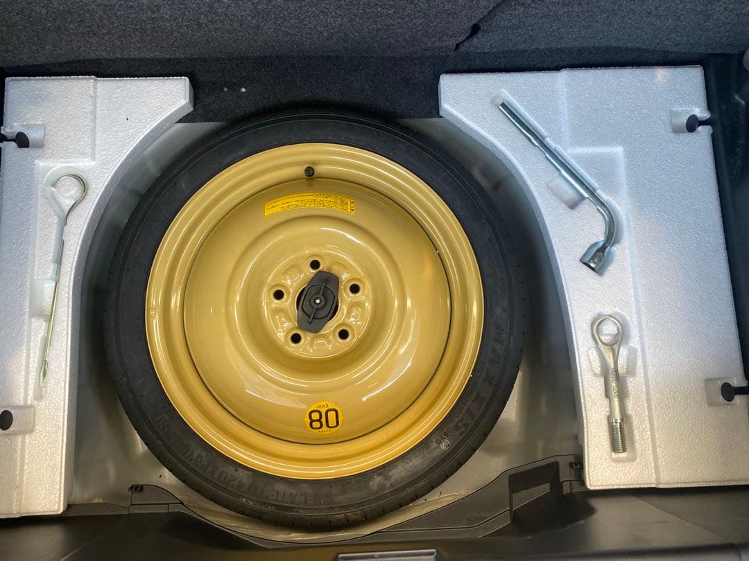 【新品未使用品】現行スイフトスポーツ ZC33S 純正オプション スペアタイヤ